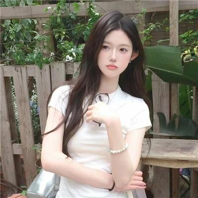 水瓶座女孩